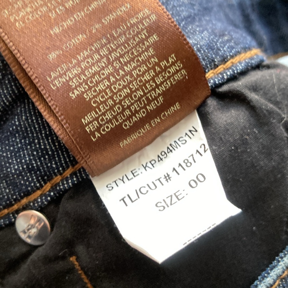 KUT FROM THE KLOTH NEWCatherine Boyfriend Jeans
98 % cotton New whiteout tag - Picture 12 of 14